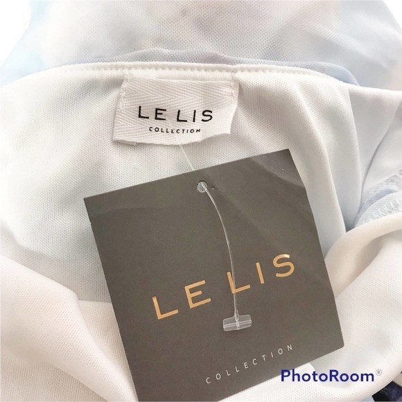 Le Lis pastel tie dye halter top with adjustable ruched sides size S NWT - Picture 6 of 6